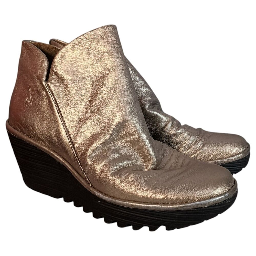 Fly London Boots Womens 8 - 8.5/39 Gold Metallic Leather Wedge Ankle Booties Zip